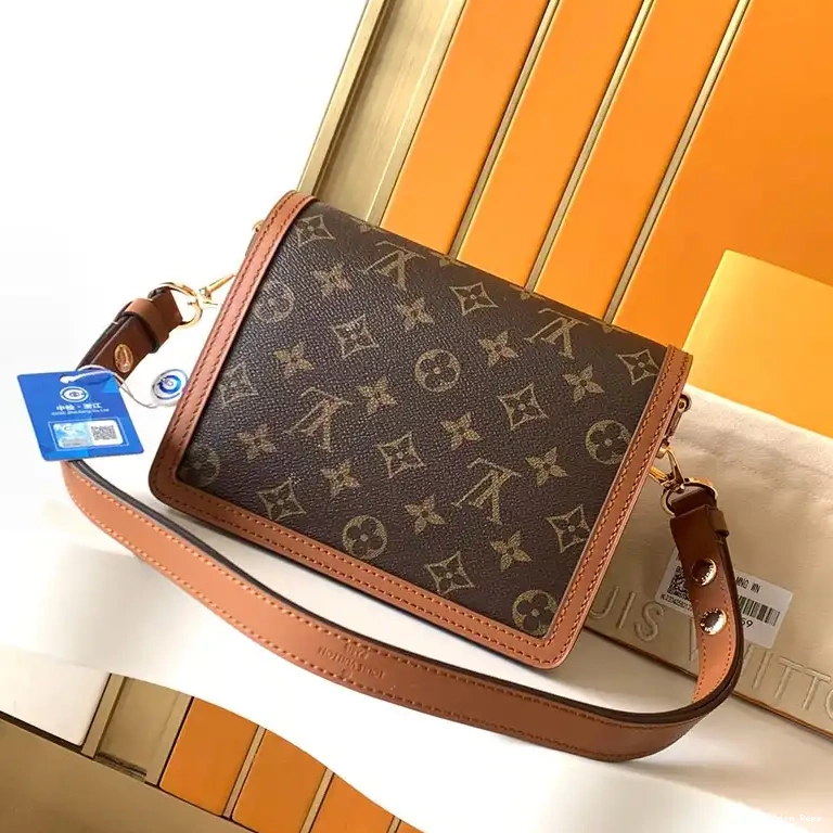 Fashion Reps LV 2409YA0057 Bags 0514